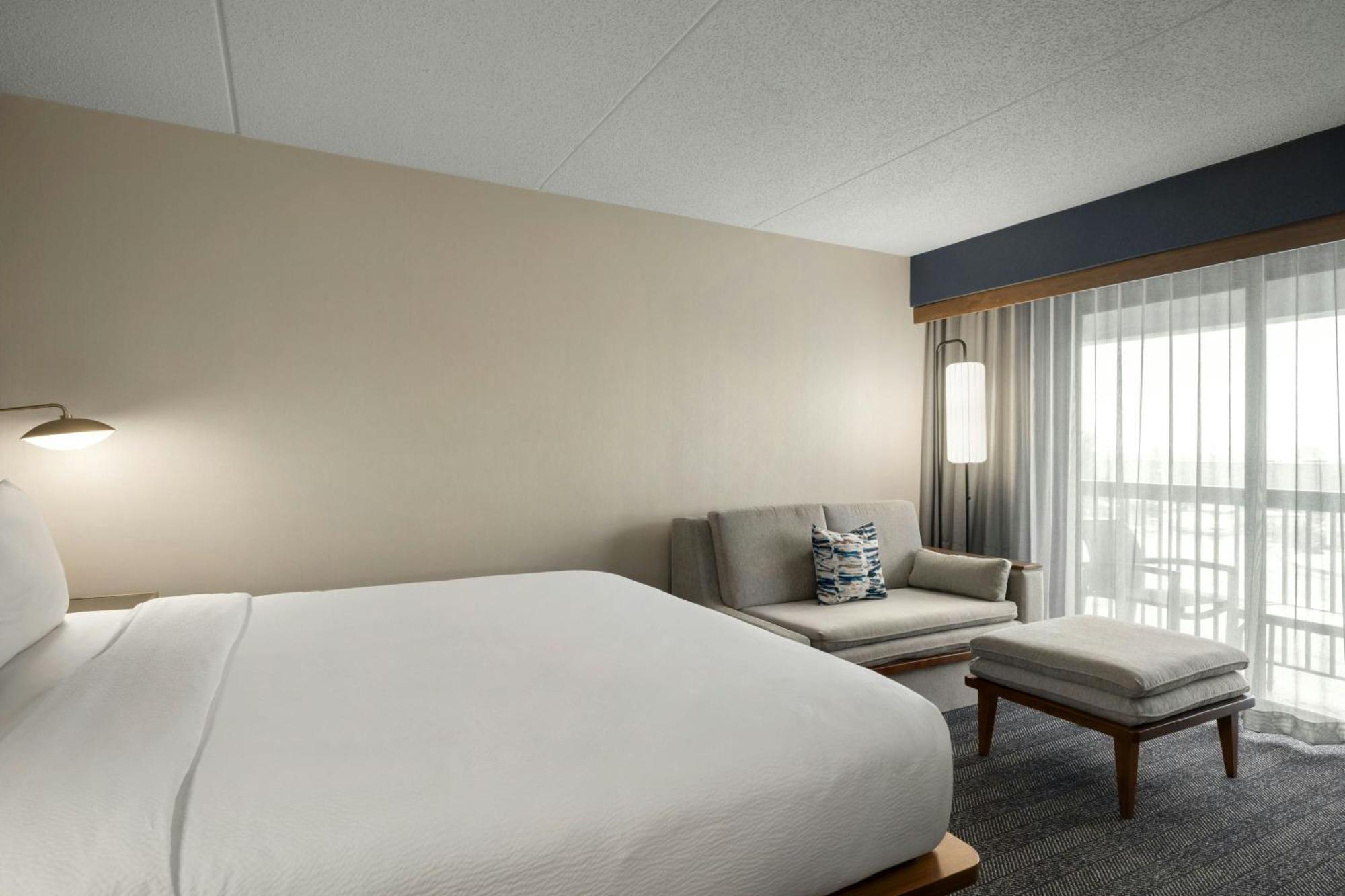 Courtyard By Marriott Кокомо Экстерьер фото