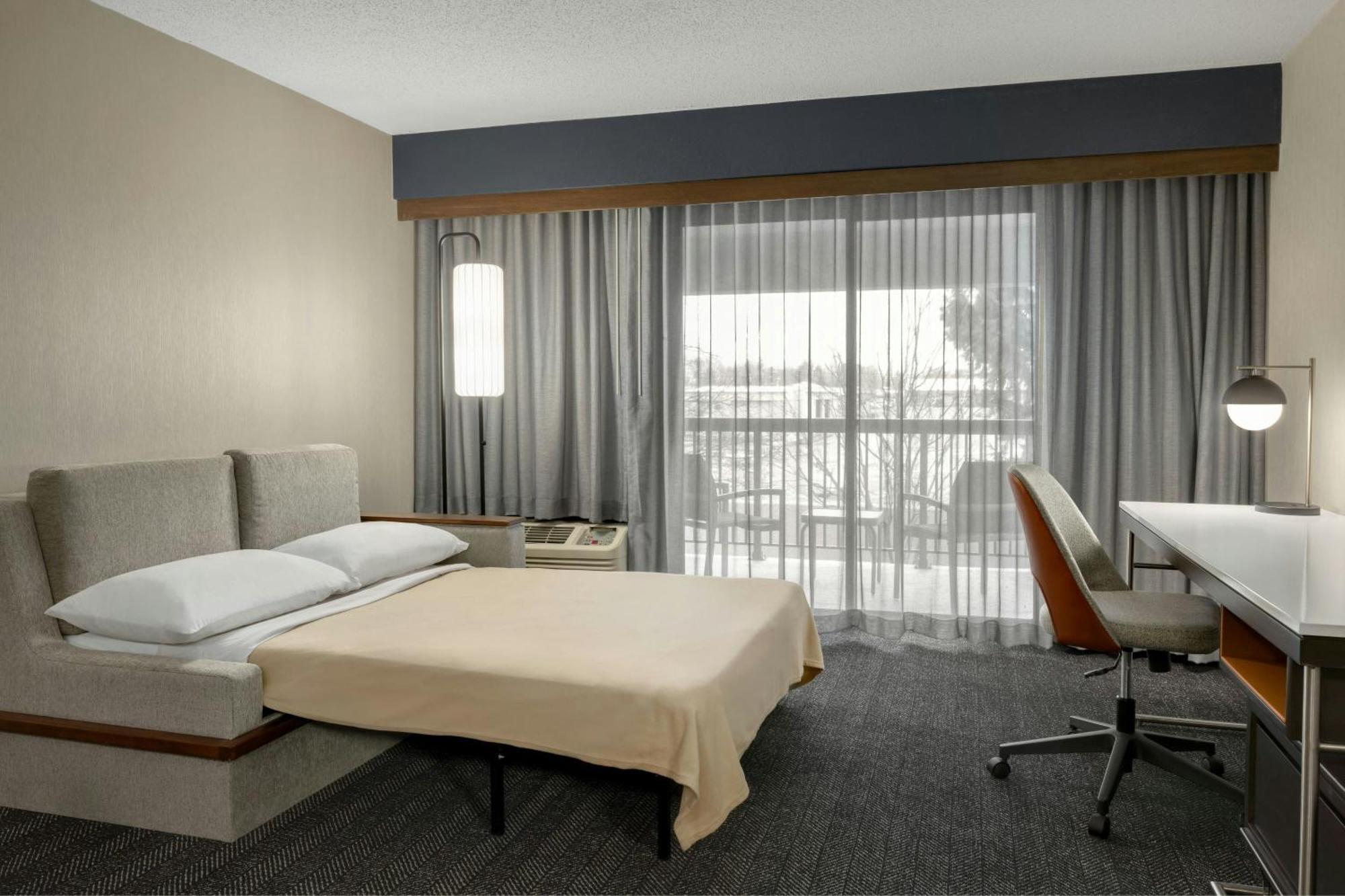 Courtyard By Marriott Кокомо Экстерьер фото