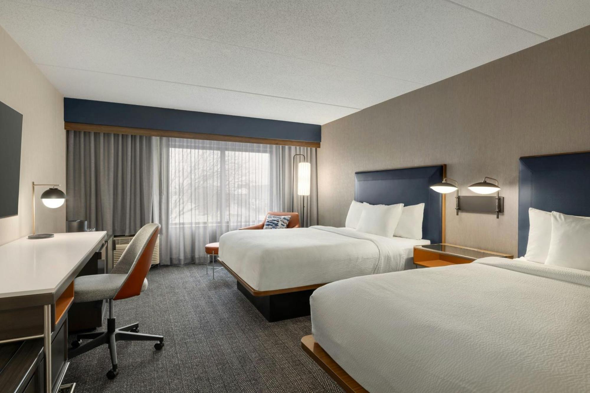 Courtyard By Marriott Кокомо Экстерьер фото